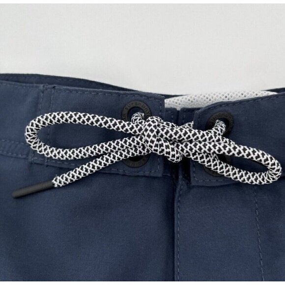 NEW Superdry Swim Trunks Surf Retro Boardshort Men's Size XL Beach Swimwear - Picture 3 of 12